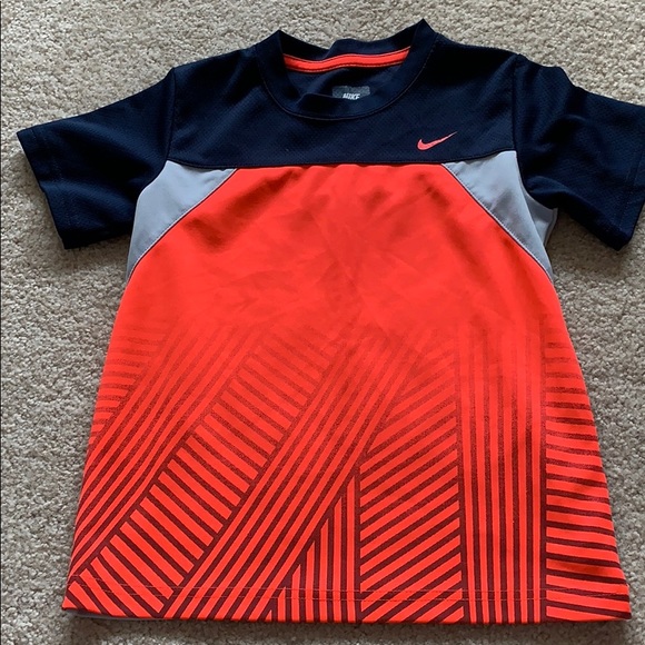 Nike Other - Boys bike shirt